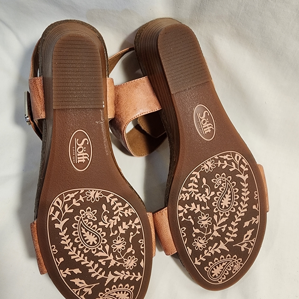 Sofft Blush Pink Sandals - Picture 4 of 4